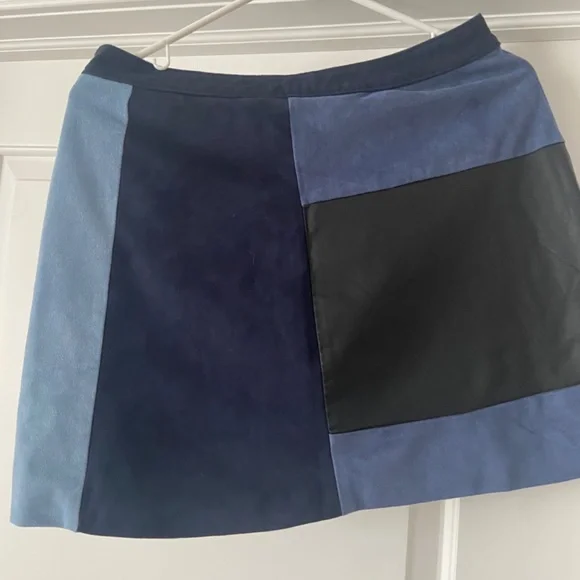 Patchwork suede/pleather mini skirt - Picture 2 of 2